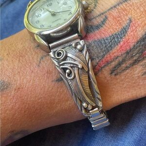 Albert Yazzie Navajo Native Work Sterling Silver 1  1/8" Ladies Watch Arms